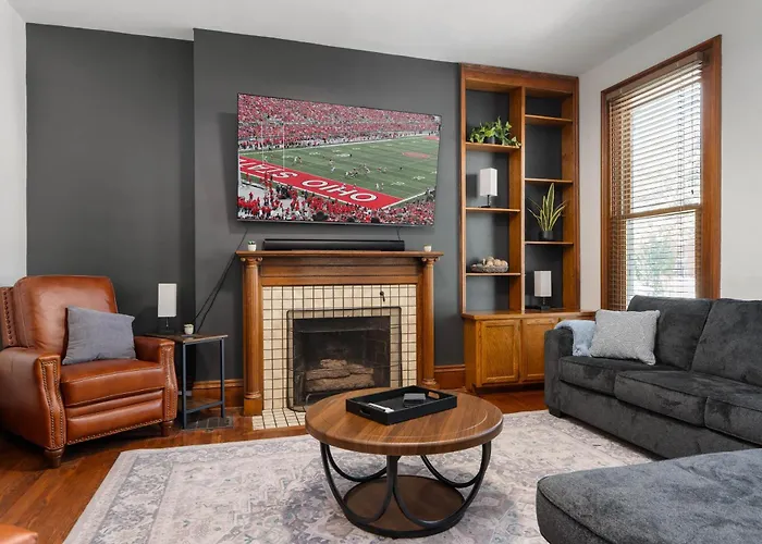 Short North Luxury 4br Free Parking & Fire Pit Columbus