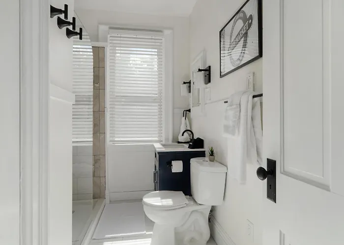 Short North Luxury 4br Free Parking & Fire Pit * Columbus