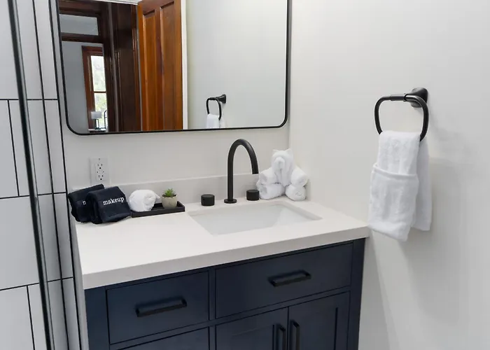 Сasa de vacaciones Short North Luxury 4br Free Parking & Fire Pit Columbus