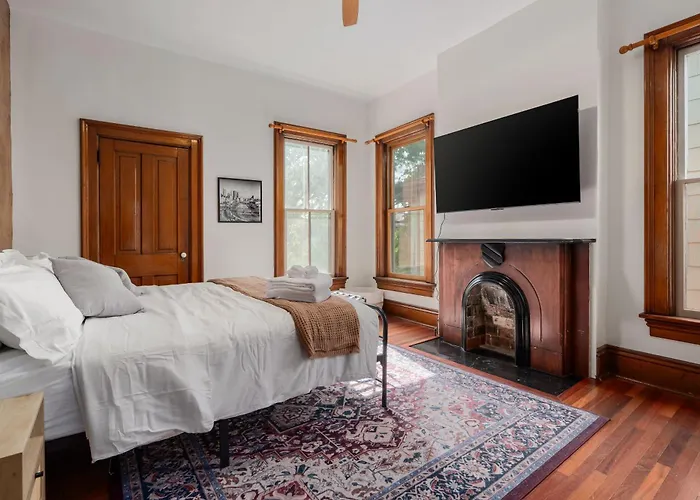 Short North Luxury 4br Free Parking & Fire Pit
