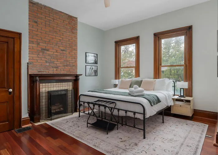 Short North Luxury 4br Free Parking & Fire Pit